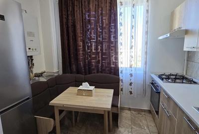 Apartament cu 2 camere decomandat în Berceni - 1