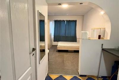 Garsonieră semidecomandată în Tractorul - 3