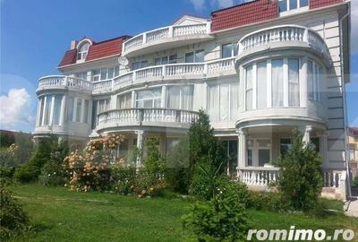 Casă cu 15 camere cu Teren 2600 Mp în Băneasa - 9