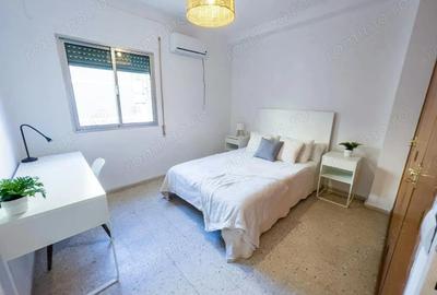 Garsonieră decomandată în Apărătorii Patriei