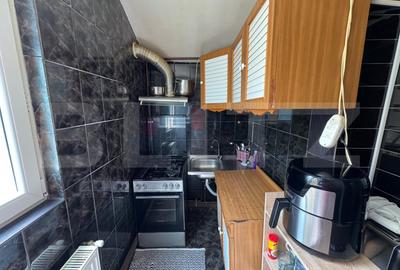 Apartament de 3 camere, decomandat, parter, zona Valea Rosie - 5
