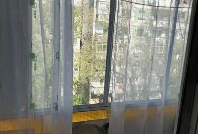 Apartament cu 3 camere semidecomandat, mobilat în Păcii - 7