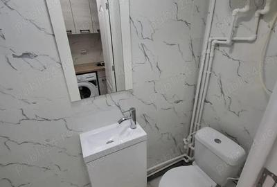 Garsonieră semidecomandată în Baza 3 - 2