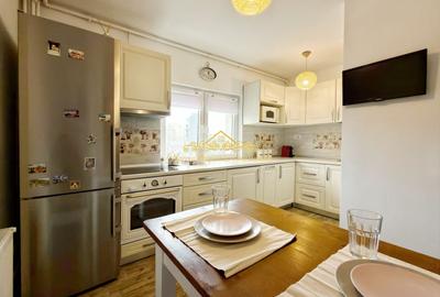 Apartament cu 3 camere decomandat, mobilat în Decebal - 5