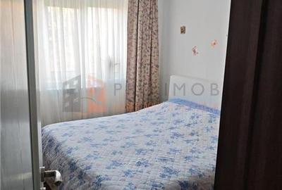 Apartament 3 camere cf 1 semidecomandat in zona Crang - 6