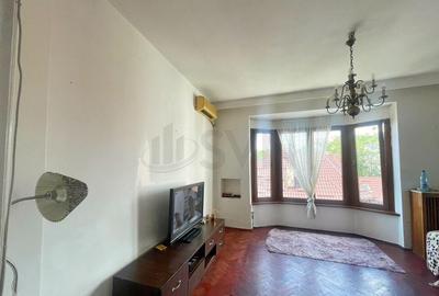 Universitate l 4 Camere l Zona Linistita Universitate l 4 Camere l Zona Linistita - 2