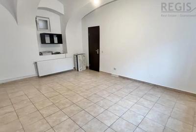 Spațiu comercial, de 38 mp, în Central - 2