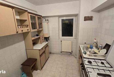 Apartament cu 3 camere decomandat în Central - 2