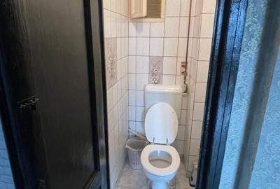 Central Coltea apartament 3 cmaere de inchiriat - 17