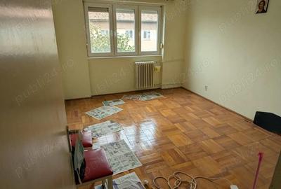 Apartament cu 2 camere decomandat în Central - 6