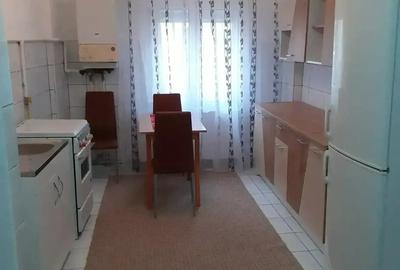 Inchiriez apartament - 3