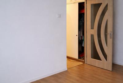 Apartament cu 2 camere decomandat în Rahova - 2