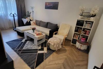 APARTAMENT 3 CAMERE-RAHOVA-BARCA-DECOMANDAT-BOXA-BLOC REABILITAT - 2