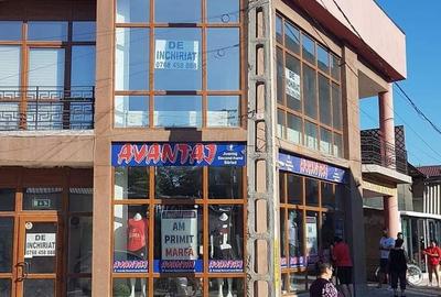 Spațiu comercial, de 180 mp, în Central - 6
