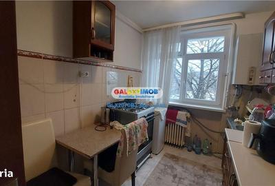 Apartament cu 3 camere decomandat în Central - 11