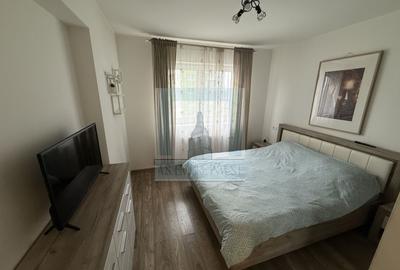 Apartament cu 2 camere decomandat, mobilat în Tractorul - 7