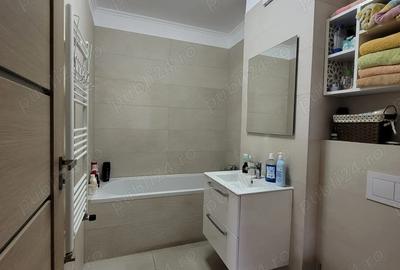 Apartament decomandat cu 3 camere + parcare , Adora Park Arad - 9
