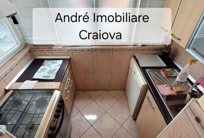 Apartament cu 2 camere decomandat în Calea București - 7