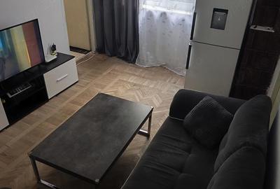 Apartament cu 2 camere decomandat în Siliștea Crucii - 3