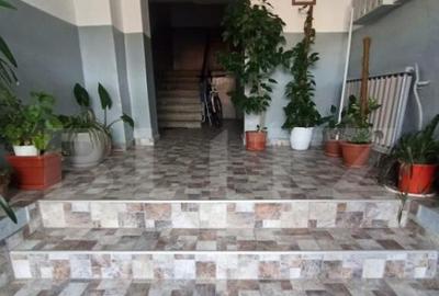 Apartament cu 2 camere decomandat în Nufărul