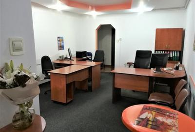 Birou, 35 mp în Calea Dumbrăvii