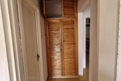 Apartament 3 camere - Comanesti, central. - 12