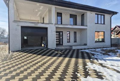 Casă cu 4 camere cu Teren 2700 Mp în Bilca - 9