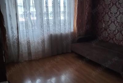 Garsonieră decomandată în Central - 8
