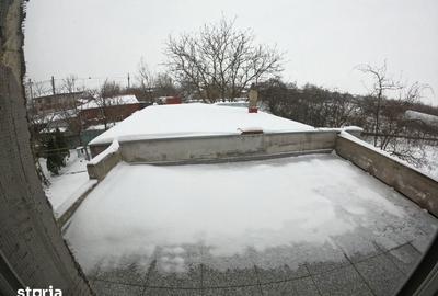 Casă cu 4 camere cu Teren 600 Mp în Central - 3