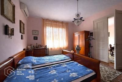 Casă cu 12 camere cu Canalizare în P-ța Maria - 6