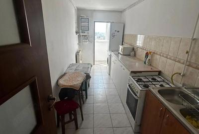 Apartament cu 3 camere decomandat în Central - 2