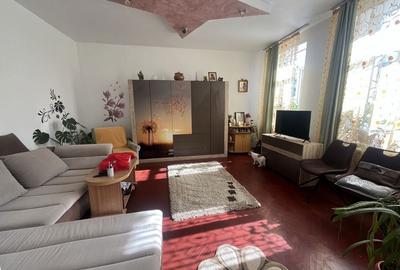 Casă cu 3 camere în Central - 8