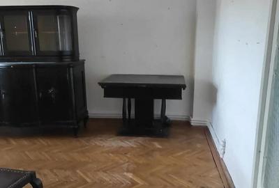 Apartament cu 3 camere decomandat în Decebal - 13