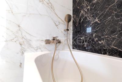 Apartament unic cu gradina exclusiva | 4 camere, 4 bai | 297mpc - 15