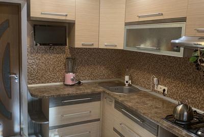 Apartament cu 2 camere în P-ța Victoriei - 2