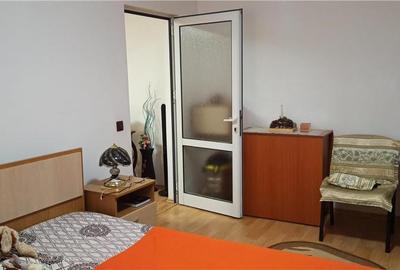 Apartament cu 2 camere decomandat în Obor - 2