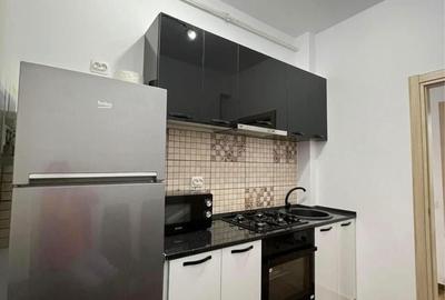 Apartament cu 2 camere decomandat în Roșu - 2