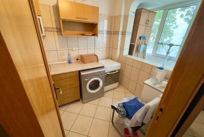 Apartament 2 camere, bloc anvelopat, metrou 1 Mai - 10