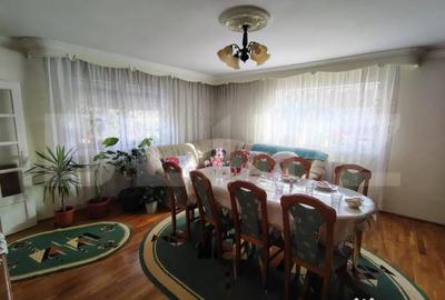 Casă cu 7 camere cu Teren 627 Mp în Jucu - 6