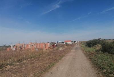 Teren Construcții intravilan de 961 mp, în Exterior Nord