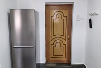 Apartament cu 2 camere decomandat în Micro 4 - 2