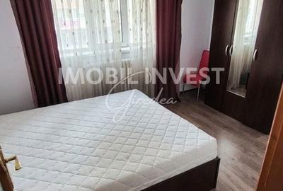 Apartament cu 3 camere în Cetate - 3