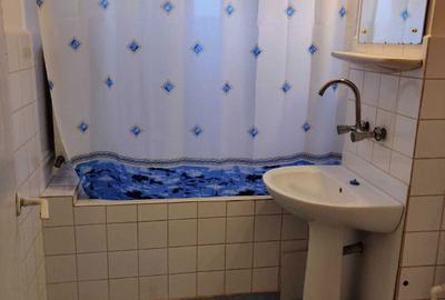 Apartament cu 2 camere decomandat în Central - 4