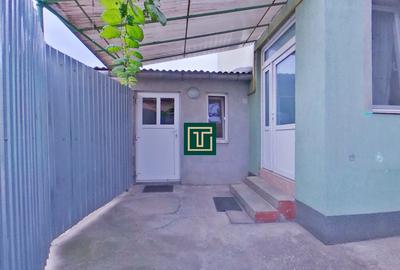 Casă cu 3 camere de vânzare în Arad – cartier Pârneava, complet renovată Casă cu 3 camere de vânzare în Arad – cartier Pârneava, complet renovată - 6