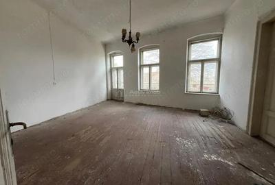 Apartament cu 4 camere semidecomandat în Lugoj - 6