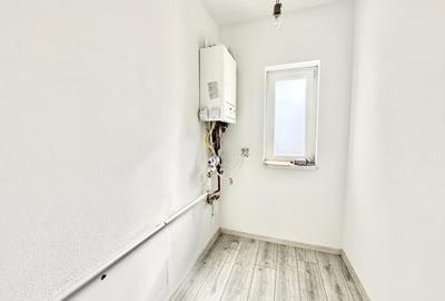 Duplex cu 4 camere cu Canalizare în Moșnița Nouă - 8
