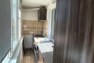 Apartament cu 2 camere decomandat, mobilat în Tomis III - 6