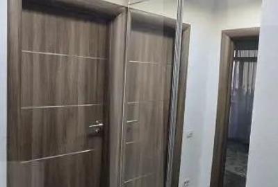 Apartament cu 2 camere decomandat, mobilat în Berceni