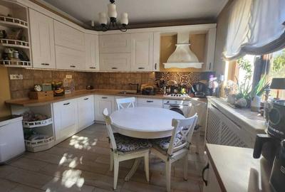 Mogosoaia-vegetație matură, zonă liniștită, aproape de parc - 2