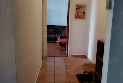 2 camere Titan Auchan, metrou 1 Decembrie 1918 - 2